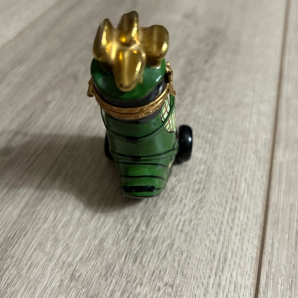 Limoges France Trinket Box Green Porcelain Golf Bag w/Clubs. No chips/cracks. - Picture 6 of 8